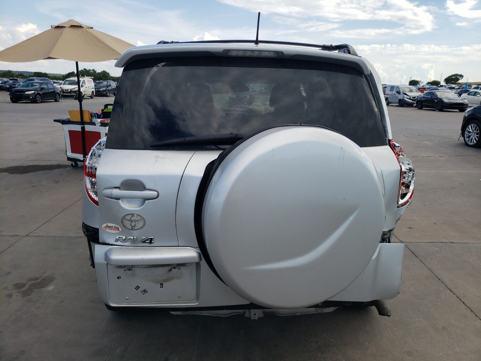 2T3KF4DV5CW147421 2012 Toyota Rav4