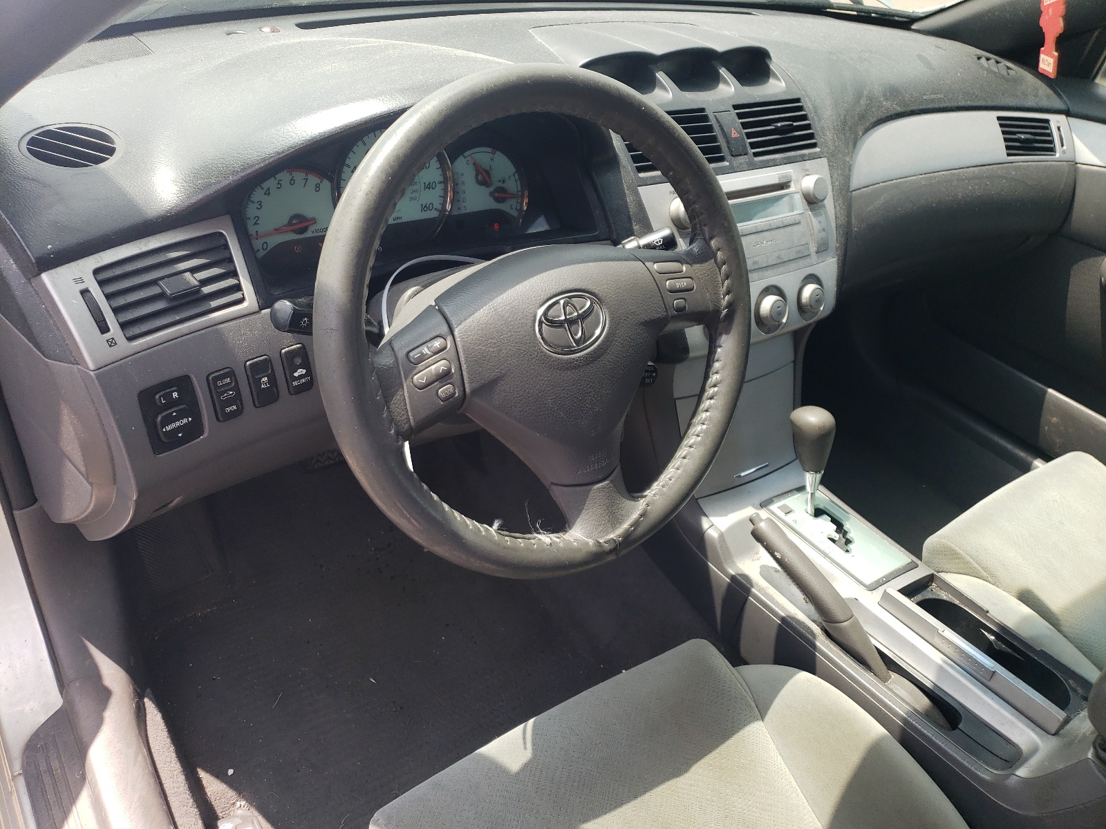 4T1FA38P44U038545 2004 Toyota Camry Solara Se