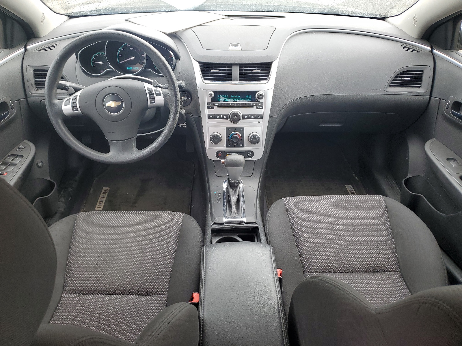 1G1ZC5EB7AF226842 2010 Chevrolet Malibu 1Lt