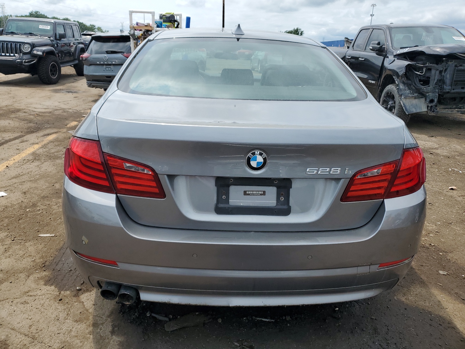 WBAXH5C54CDW03006 2012 BMW 528 Xi