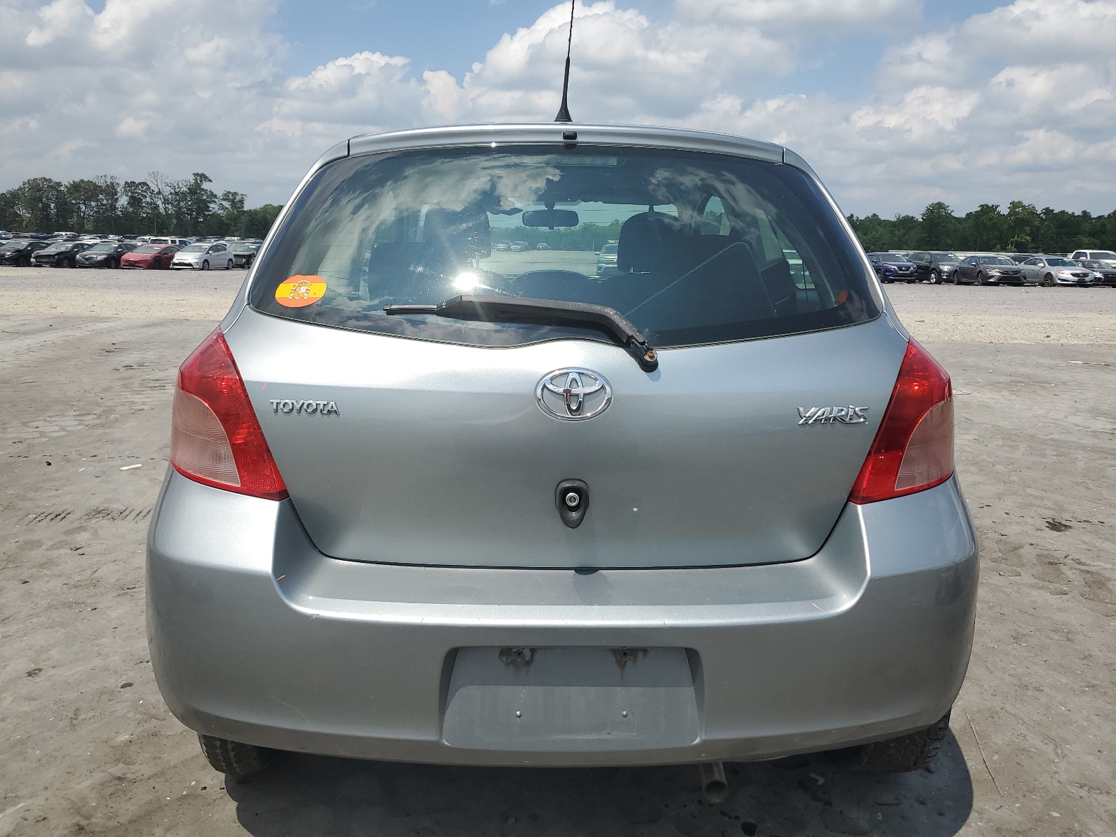 JTDJT923775049992 2007 Toyota Yaris