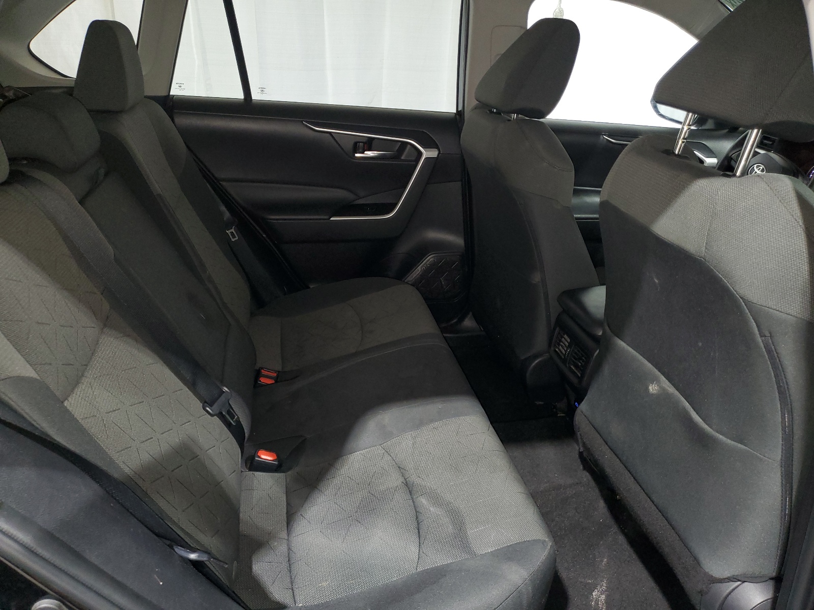 2T3P1RFV0NW280623 2022 Toyota Rav4 Xle