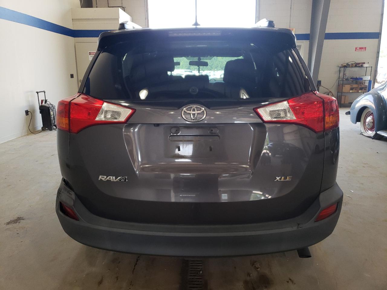2015 Toyota Rav4 Xle VIN: 2T3WFREV9FW195697 Lot: 63325364