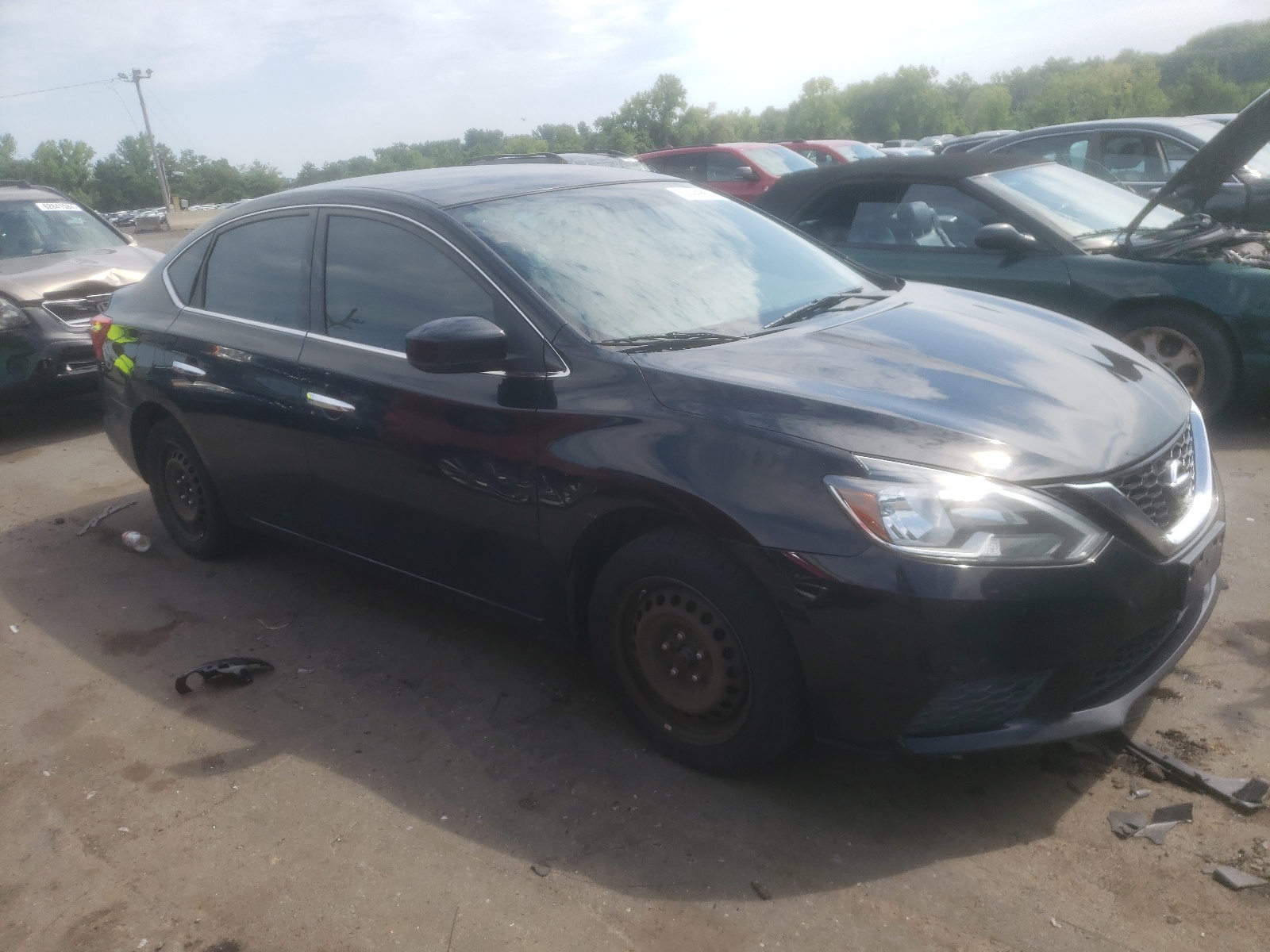 2016 Nissan Sentra S vin: 3N1AB7AP1GY281568