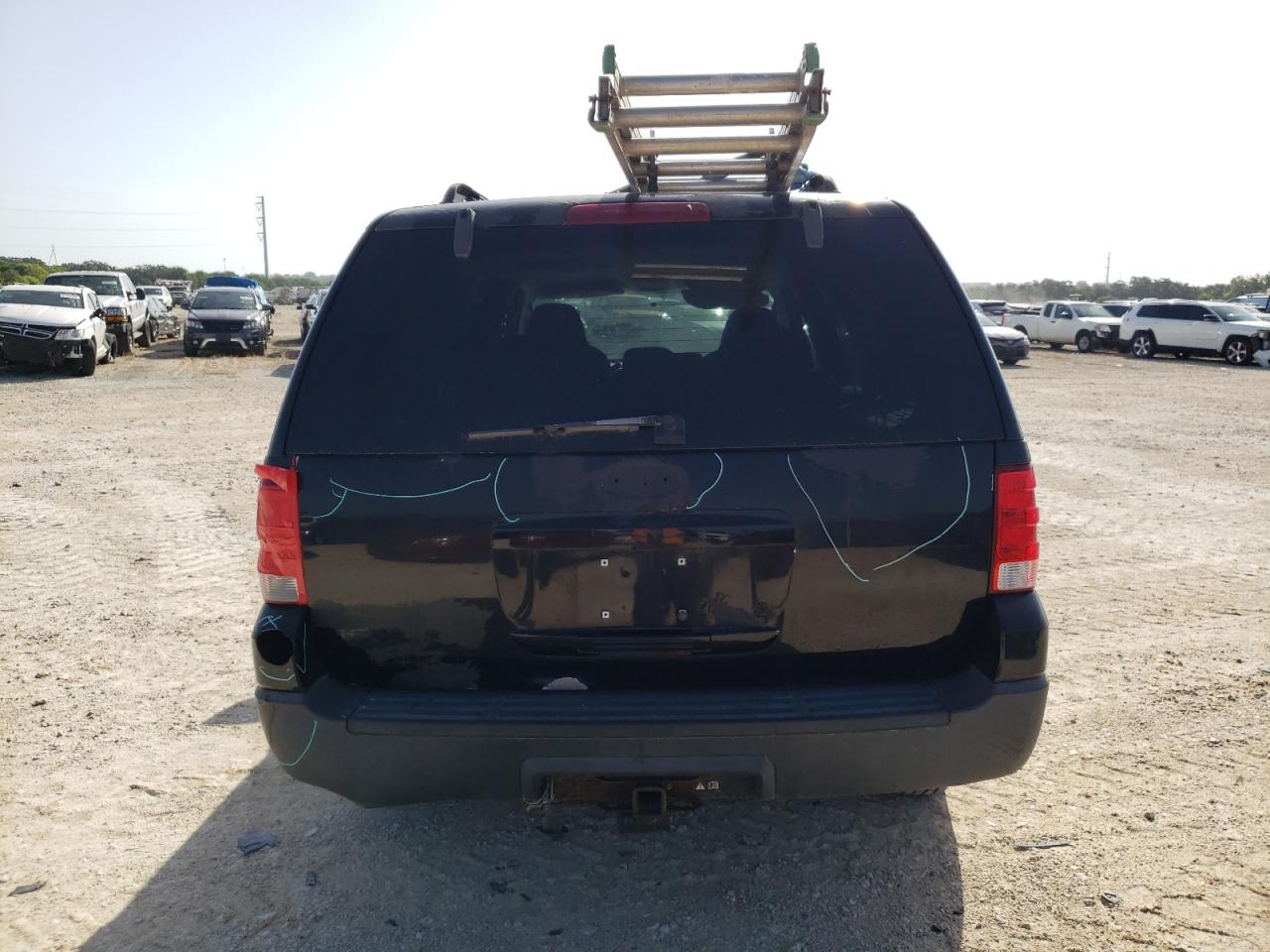 2005 Ford Expedition Xlt VIN: 1FMPU165X5LA78251 Lot: 61321194
