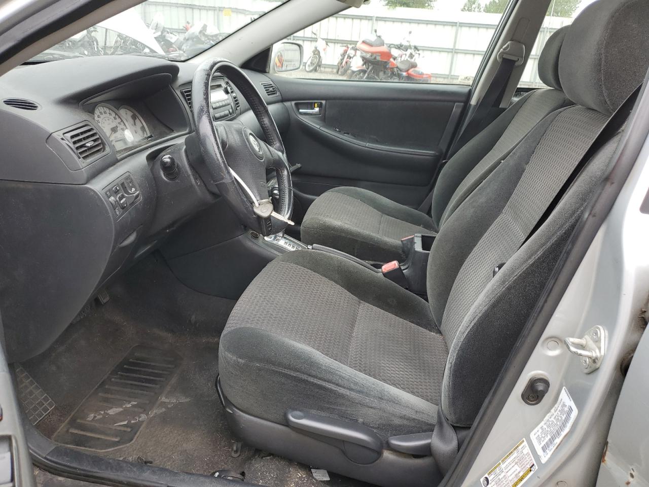 2005 Toyota Corolla Ce VIN: 1NXBR32E15Z555284 Lot: 64355264