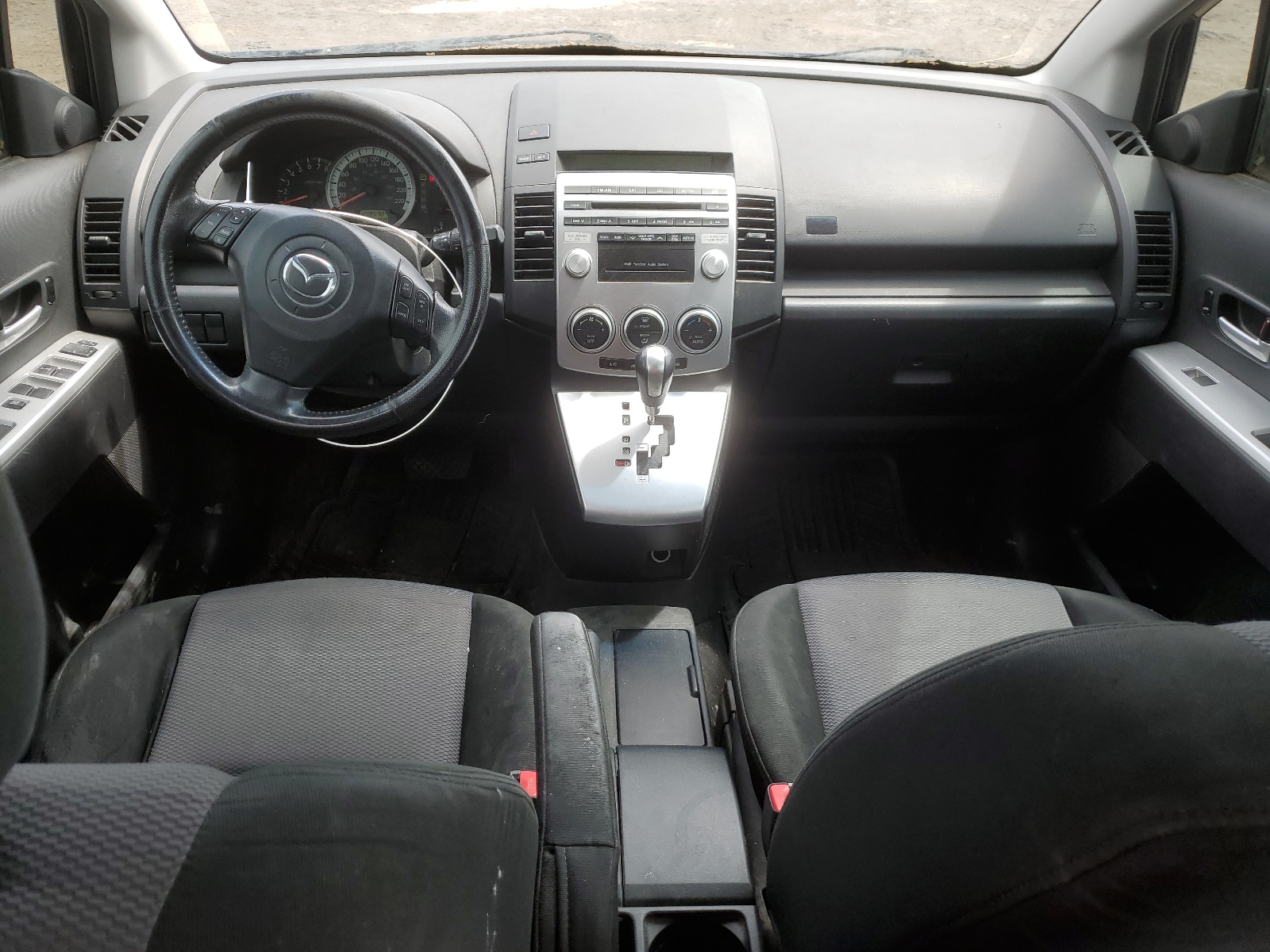 JM1CR293360113932 2006 Mazda 5