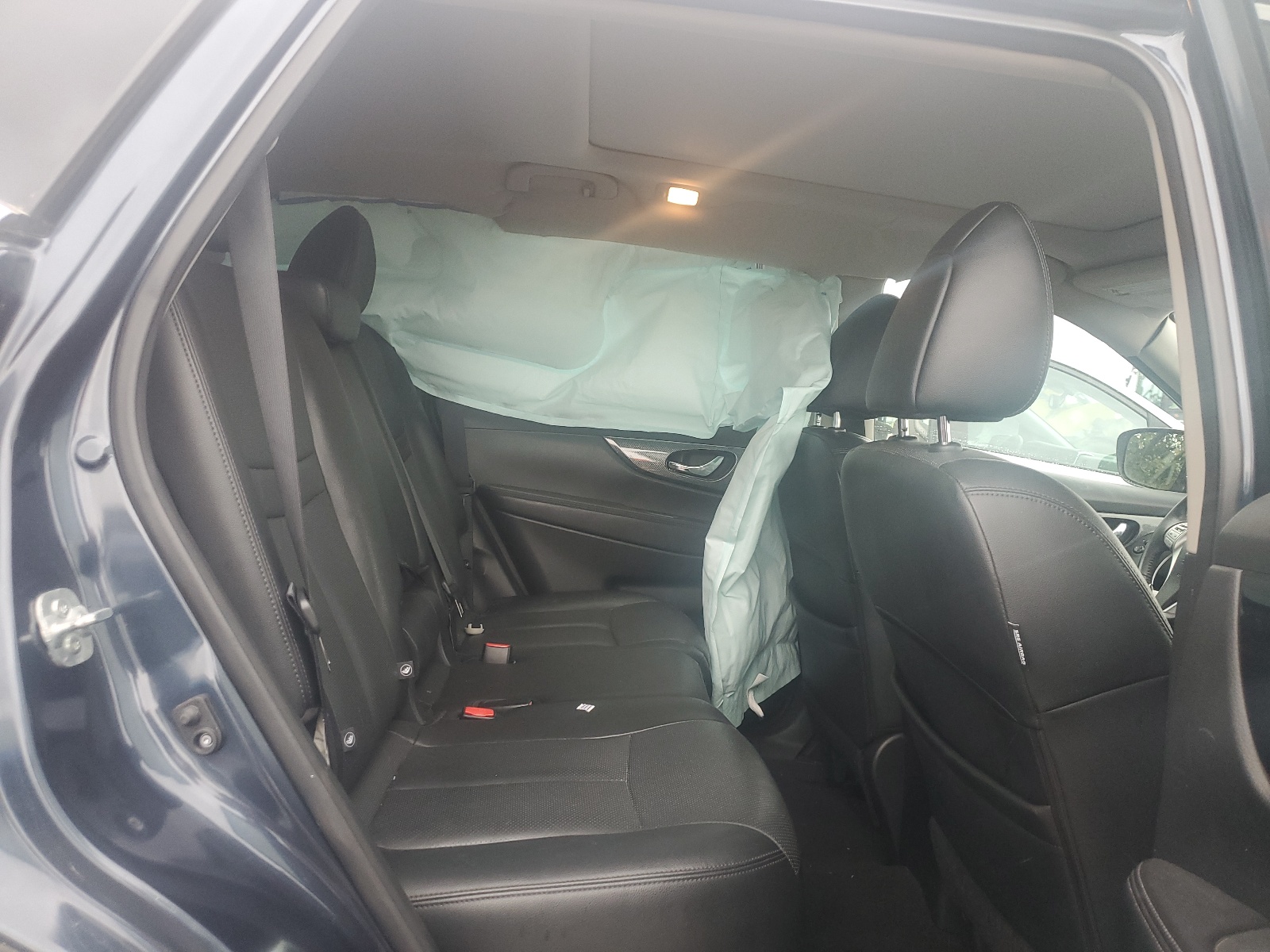 5N1AT2MV8FC926985 2015 Nissan Rogue S