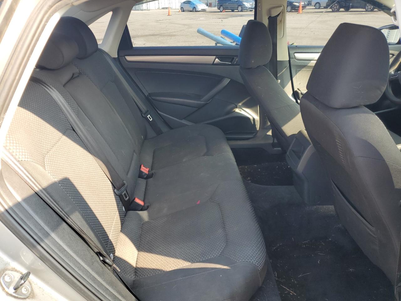 2012 Volkswagen Passat S VIN: 1VWAH7A32CC081307 Lot: 63196314