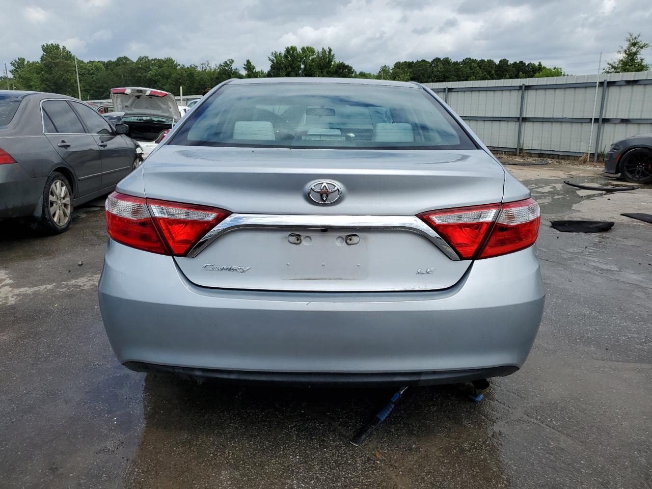 2015 Toyota Camry Le VIN: 4T4BF1FK2FR456445 Lot: 61160474