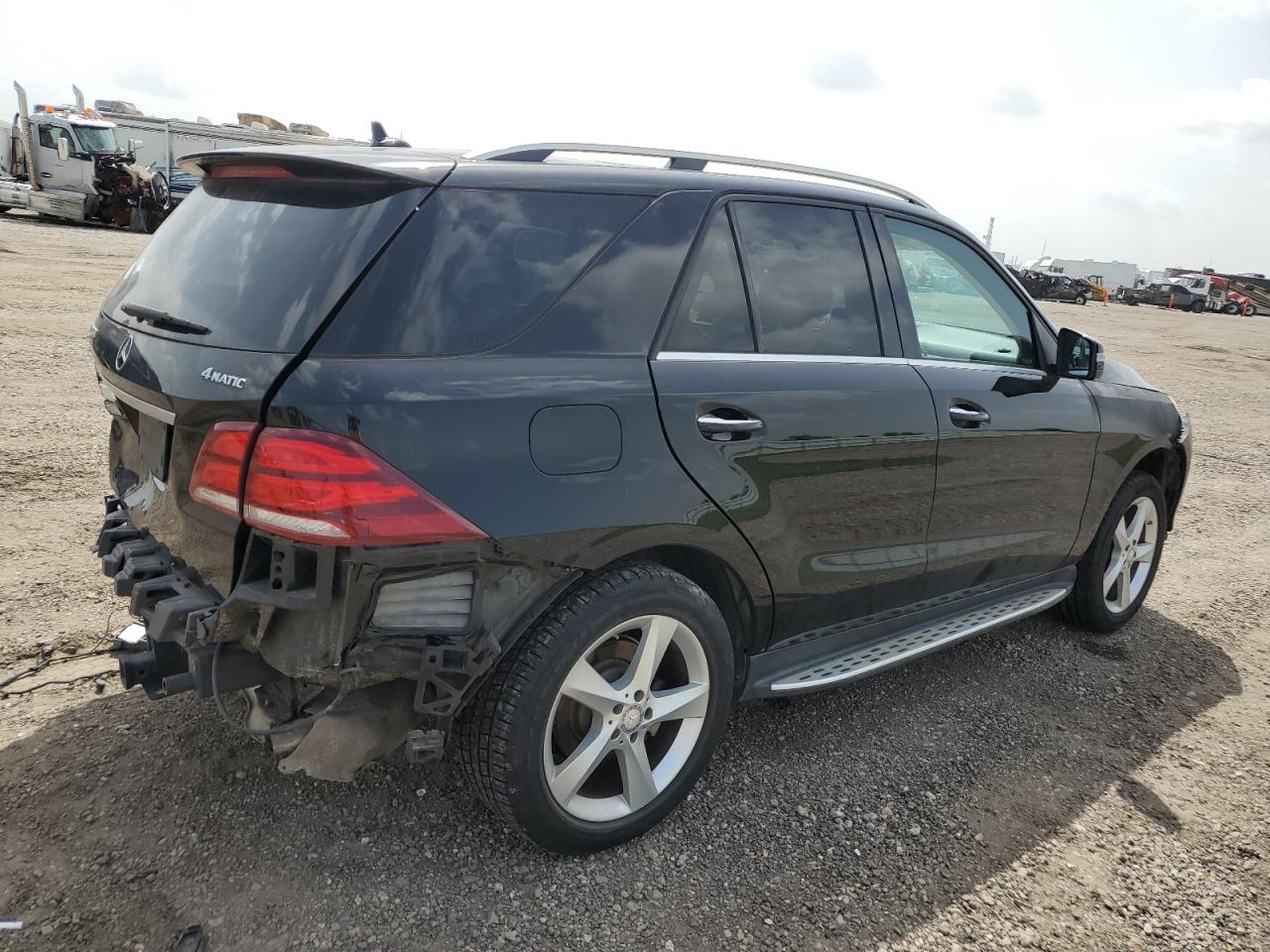 VIN 4JGDA5HB0GA742075 2016 MERCEDES-BENZ GLE-CLASS no.3