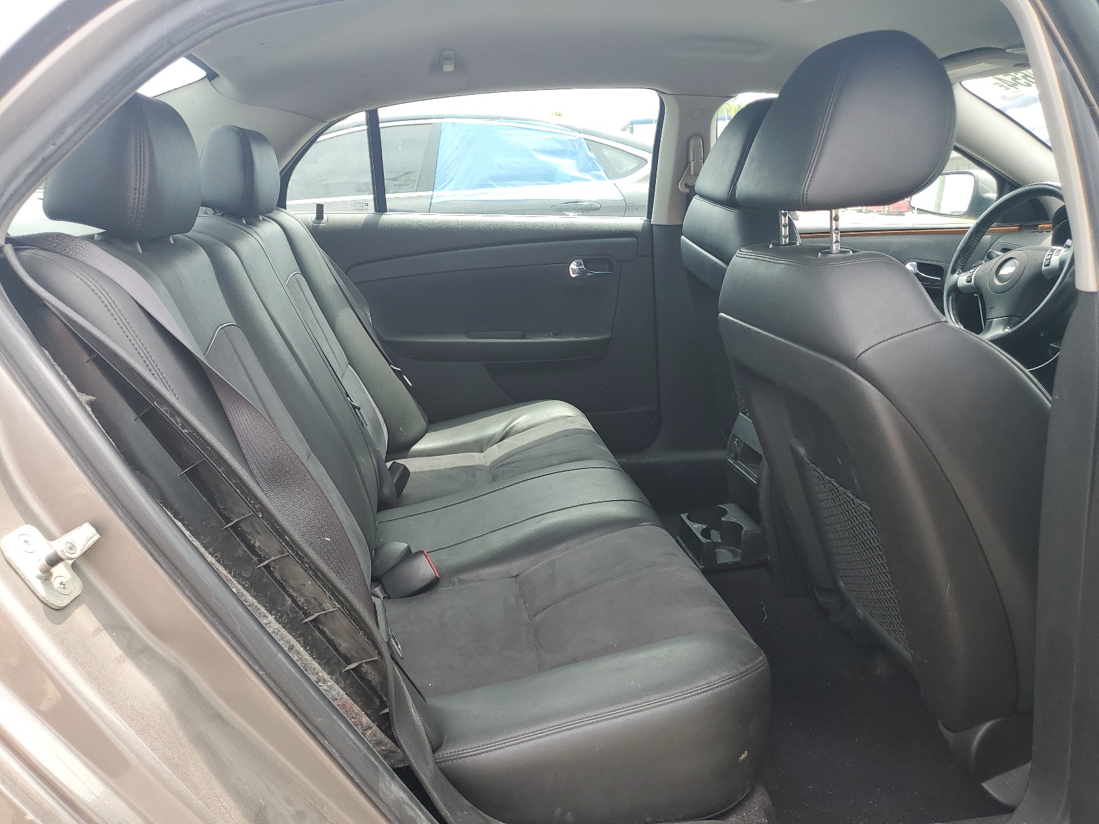 1G1ZD5EB6AF145246 2010 Chevrolet Malibu 2Lt