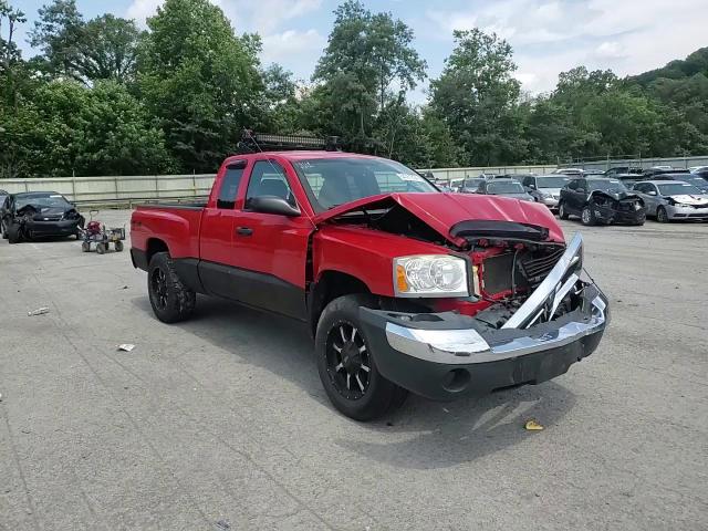 2005 Dodge Dakota Slt VIN: 1D7HW42N15S332192 Lot: 64051804