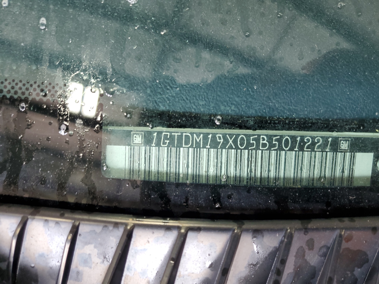 1GTDM19X05B501221 2005 GMC Safari Xt