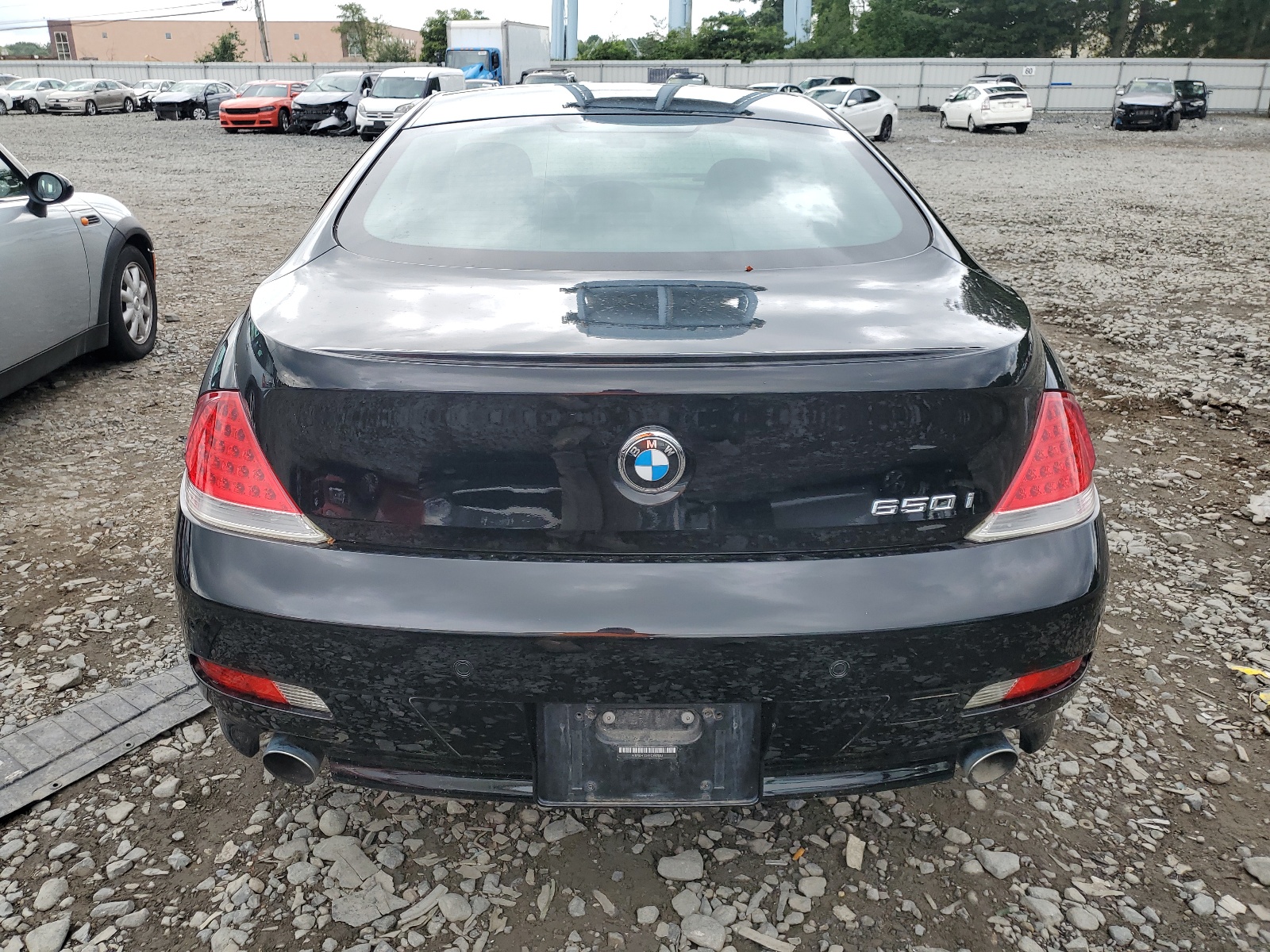 WBAEH13547CR52033 2007 BMW 650 I