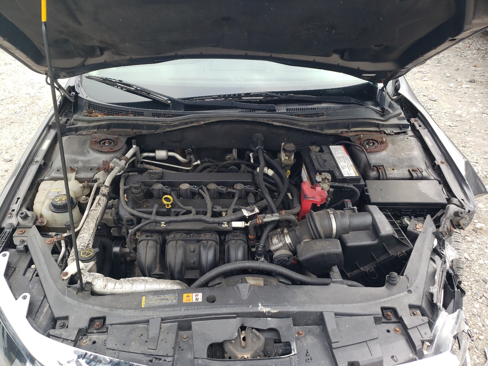 3FAHP0HA0BR202860 2011 Ford Fusion Se