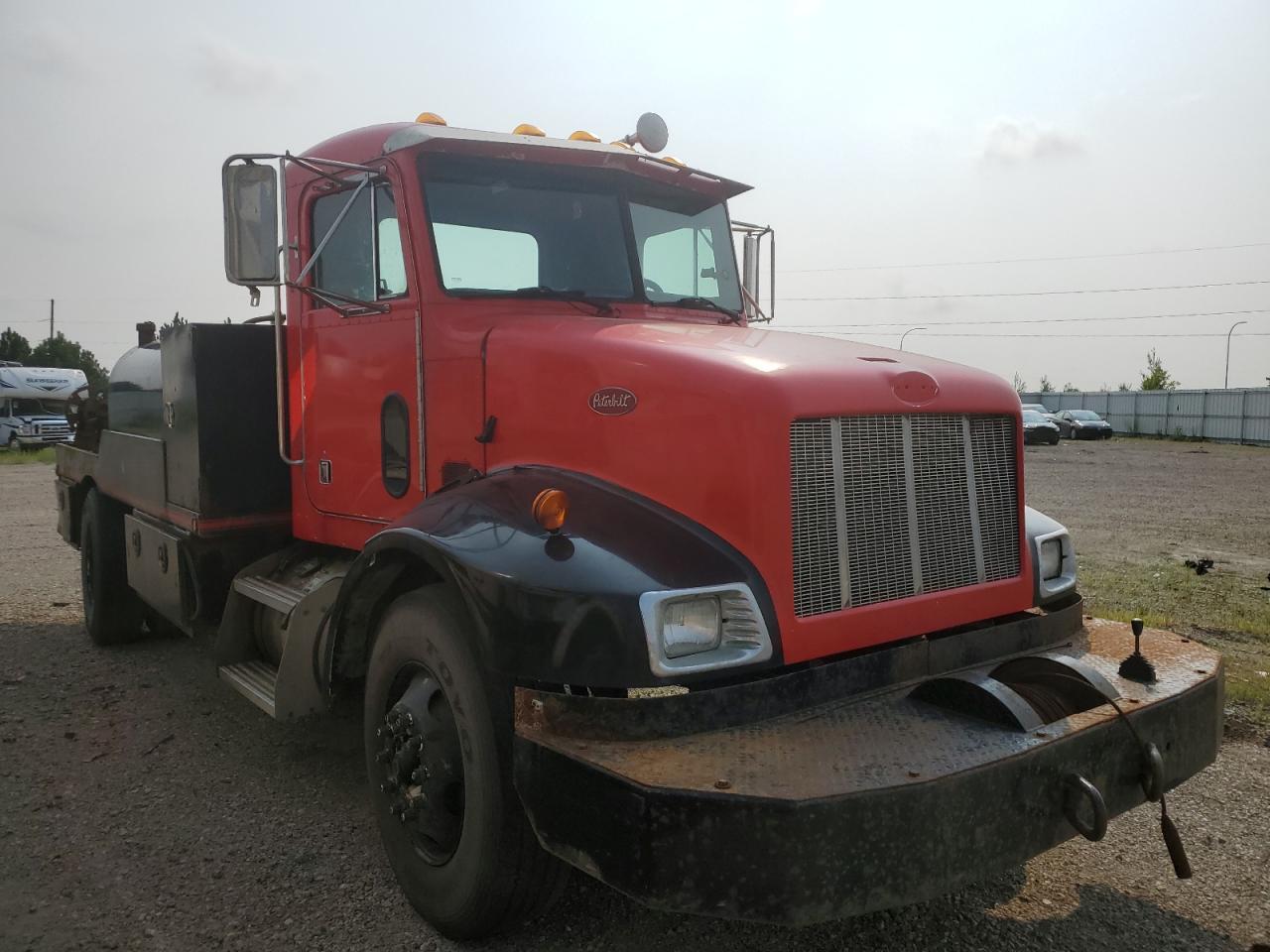 2004 Peterbilt 330  en Venta en Bismarck, ND - Rear End