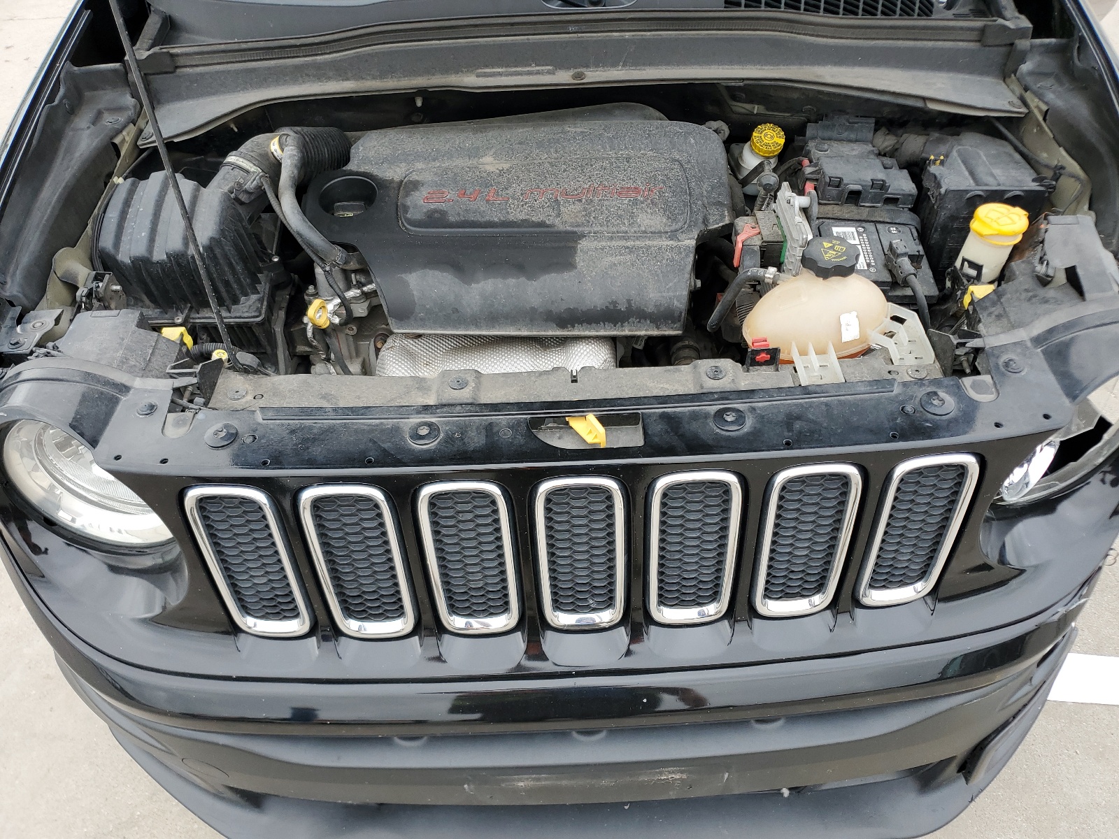 ZACCJABB8HPE58762 2017 Jeep Renegade Latitude