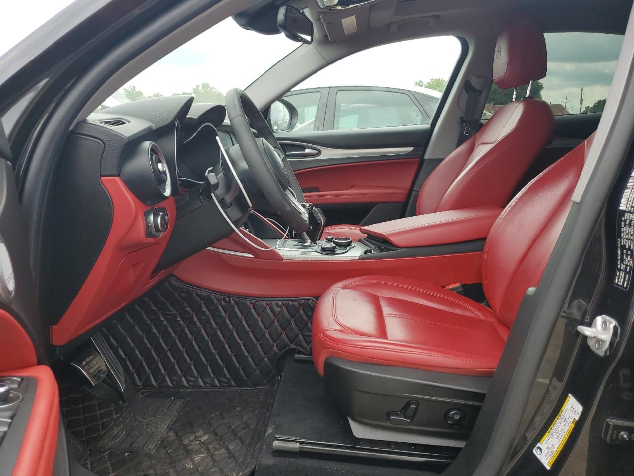 2018 Alfa Romeo Stelvio Sport VIN: ZASFAKPN1J7B91786 Lot: 62727284