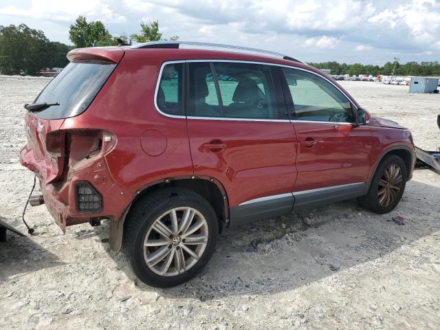  VOLKSWAGEN TIGUAN 2012 Червоний