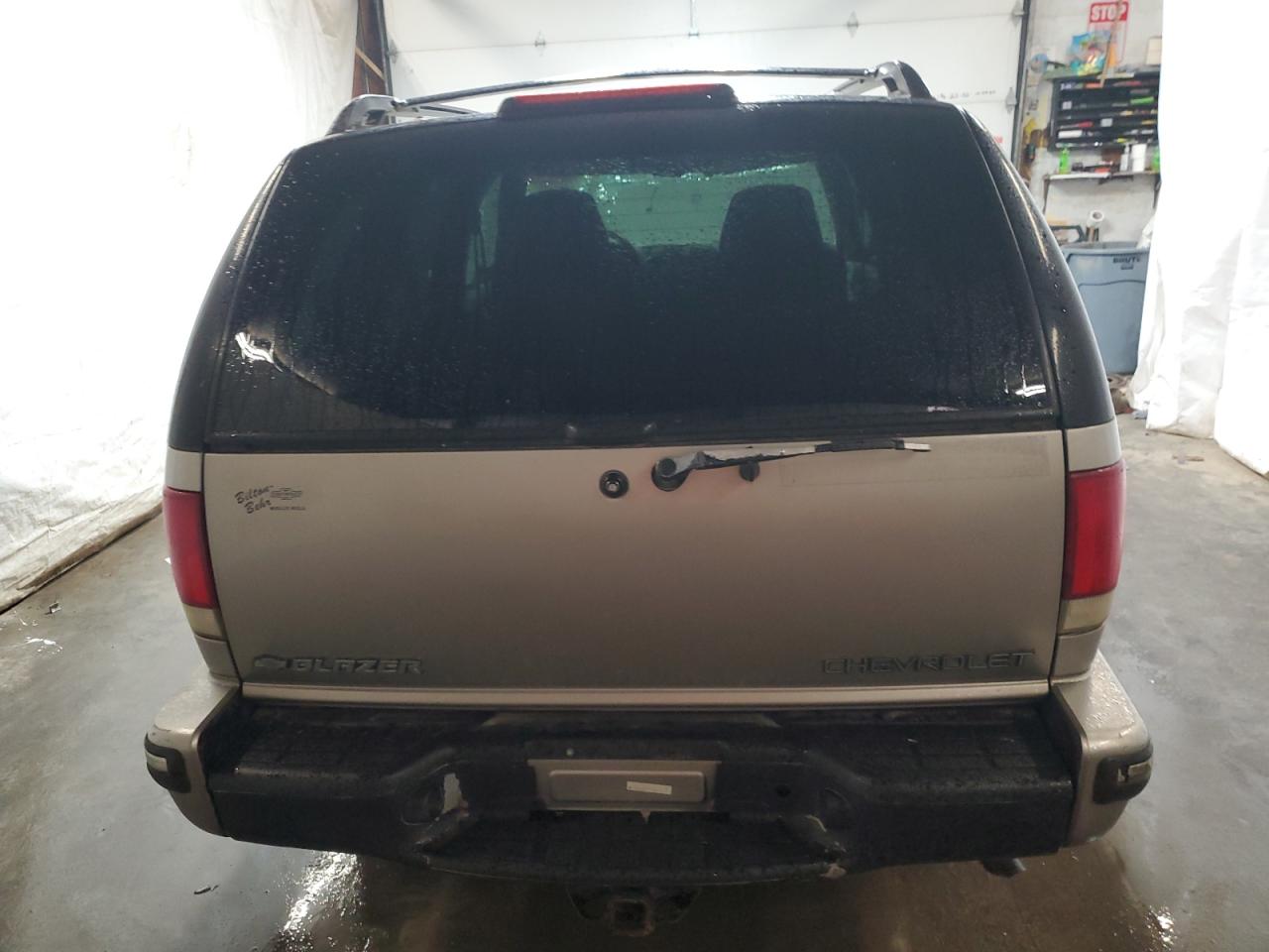 1GNCS13W2WK257694 1998 Chevrolet Blazer