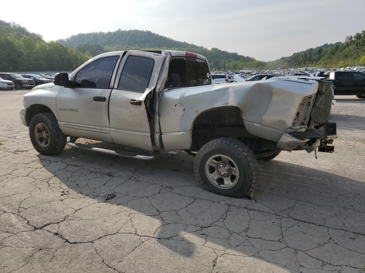 2005 Dodge Ram 1500 St silver null gas 1D7HU18N95S278605 photo #3