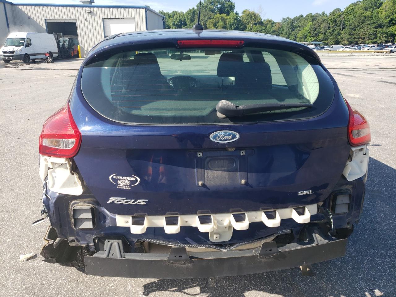 1FADP3M2XHL336779 2017 Ford Focus Sel