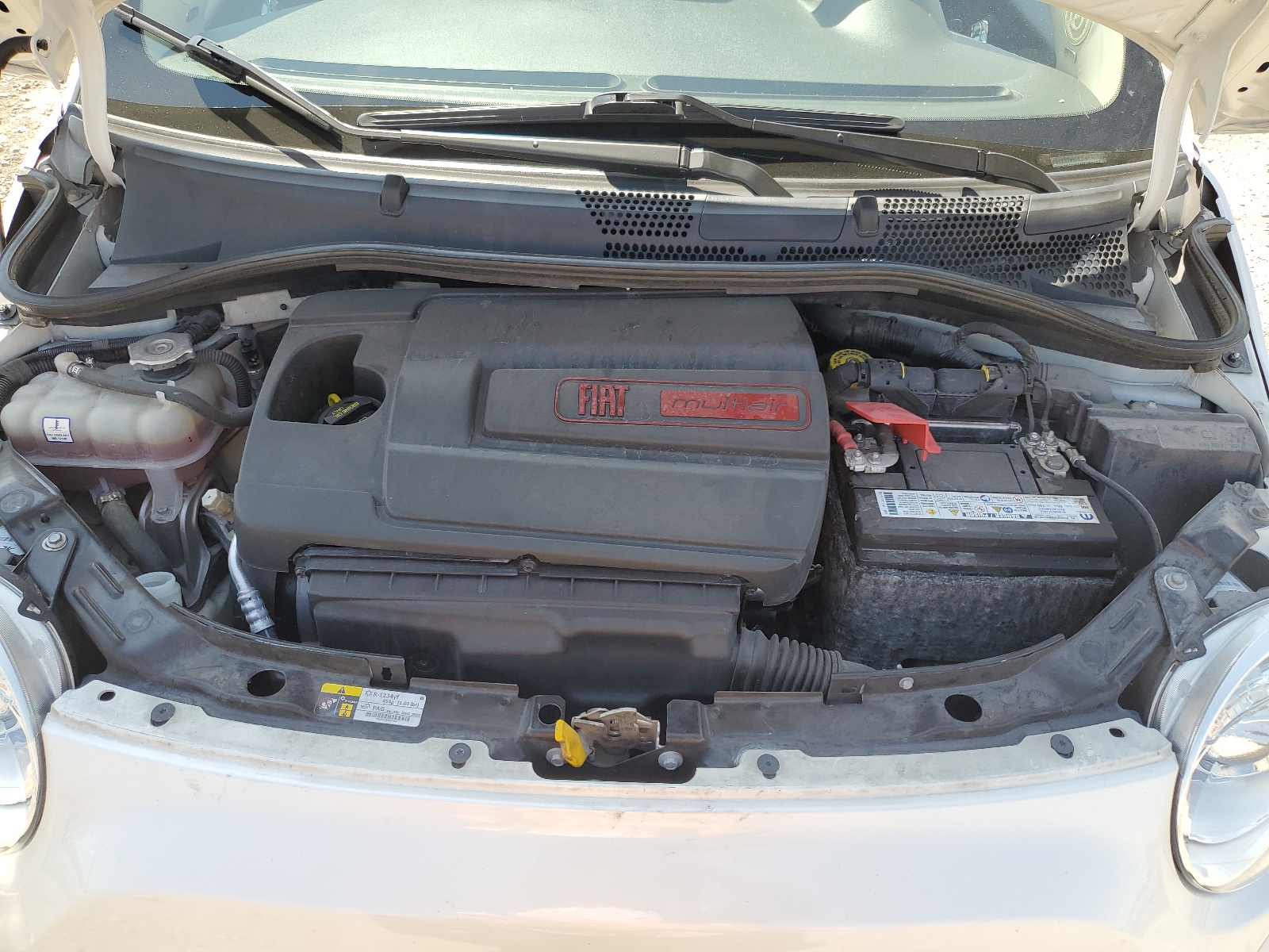 3C3CFFCR8HT700568 2017 Fiat 500 Lounge