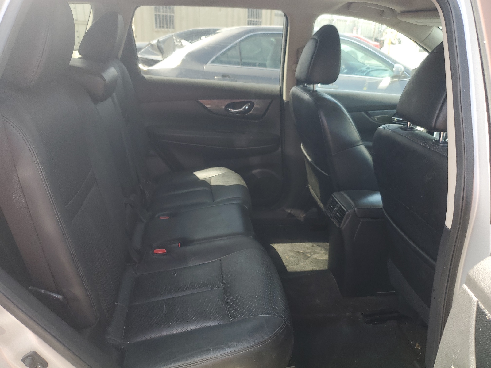 5N1AT2MT2FC864885 2015 Nissan Rogue S