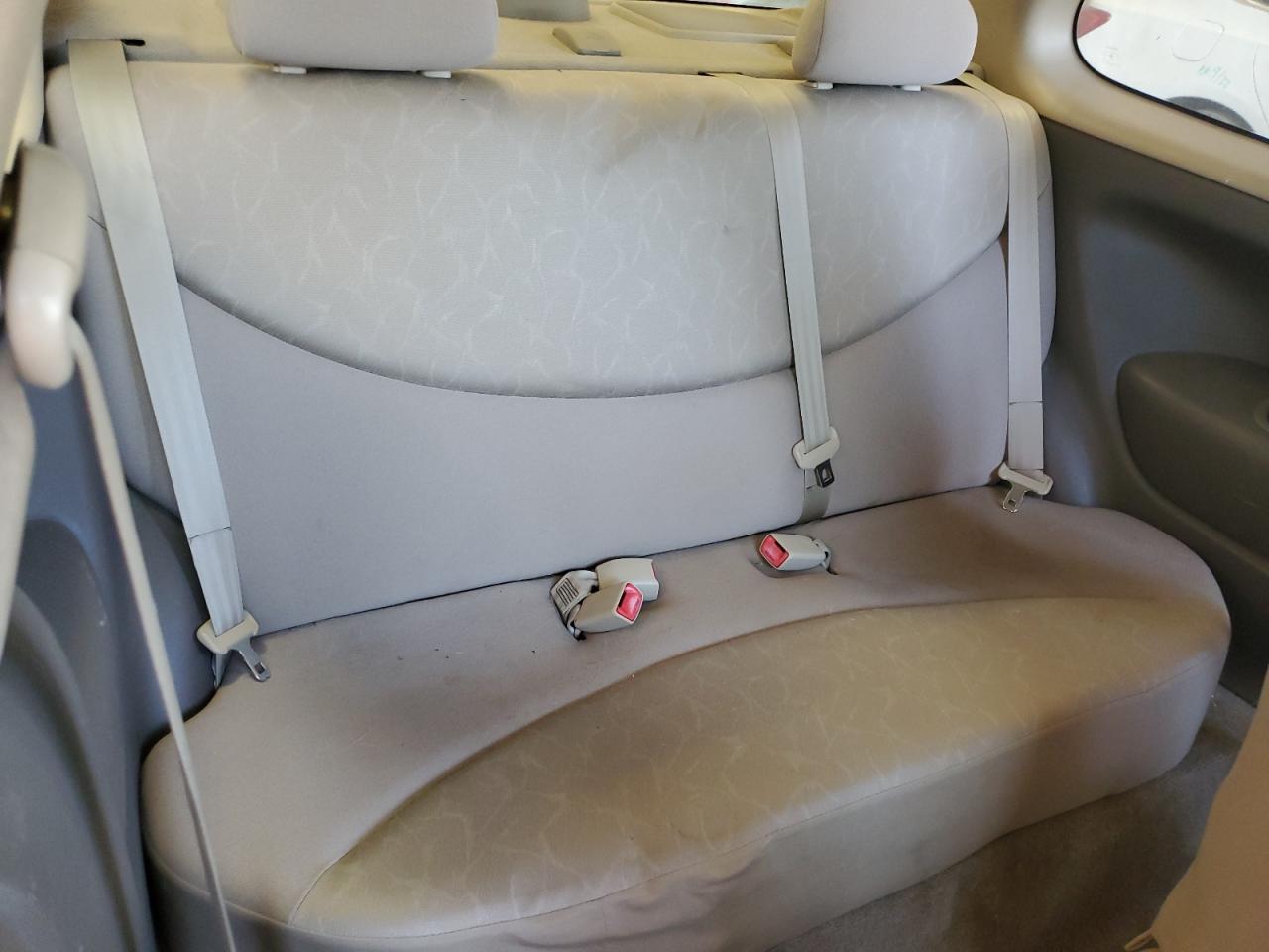 2004 Toyota Echo VIN: JTDAT123X40336415 Lot: 64898524