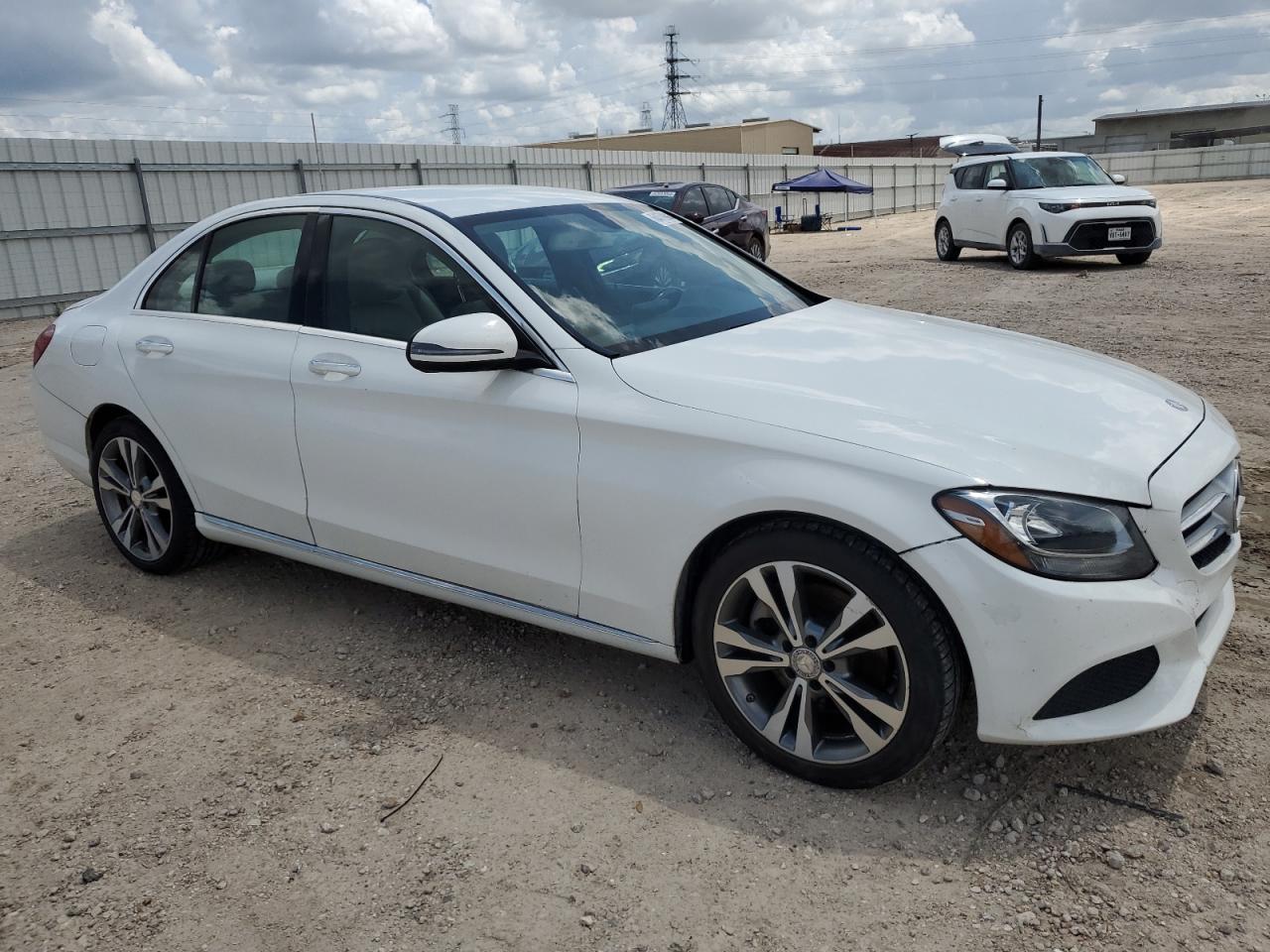 2015 Mercedes-Benz C-klasse - Image 4