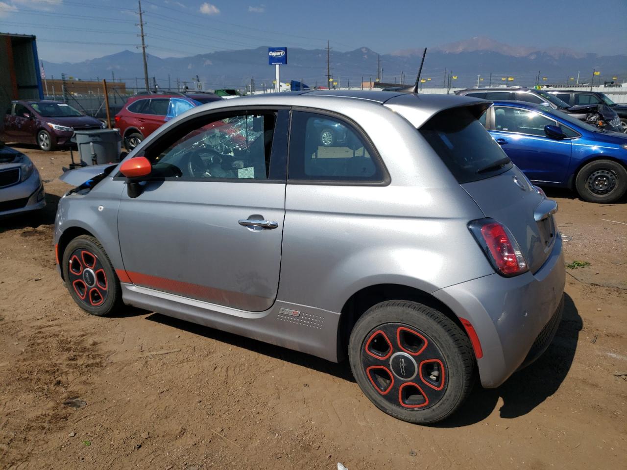 2018 Fiat 500 Electric VIN: 3C3CFFGE2JT374957 Lot: 63768444