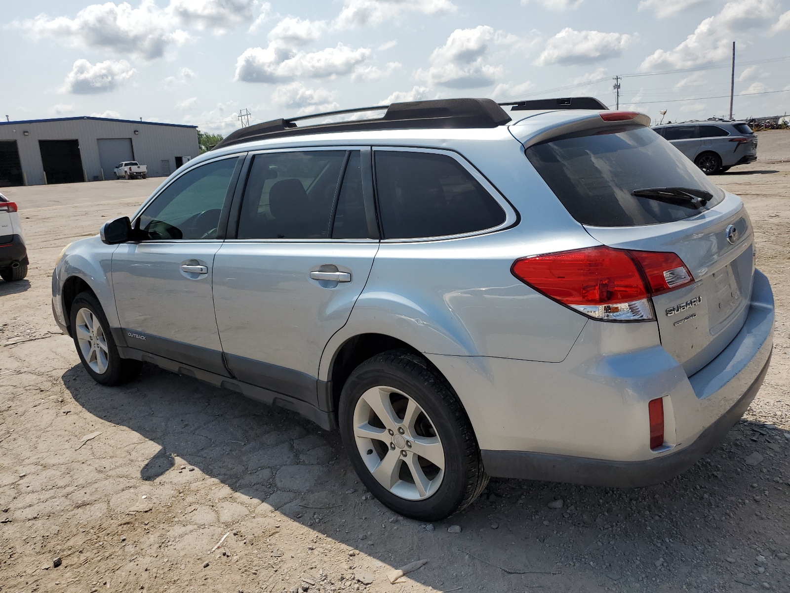 2013 Subaru Outback 2.5I Premium vin: 4S4BRBCC5D3266887