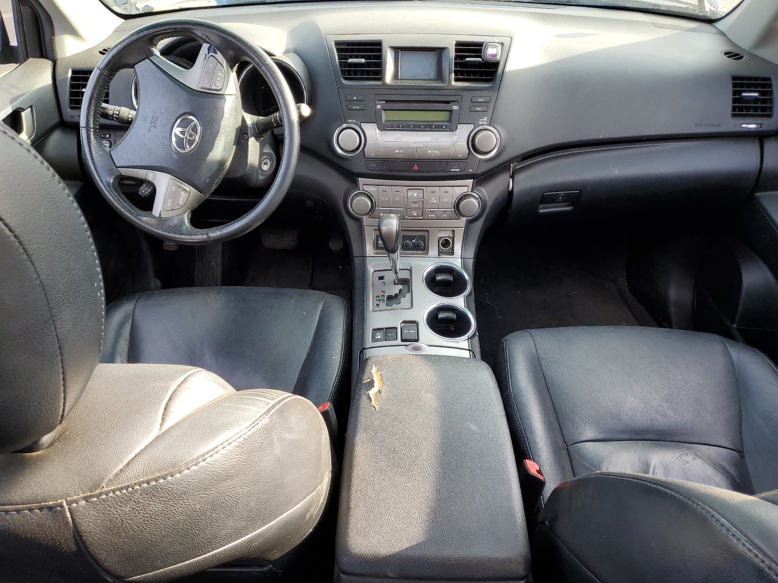 5TDJK3EH2AS035653 2010 Toyota Highlander Se