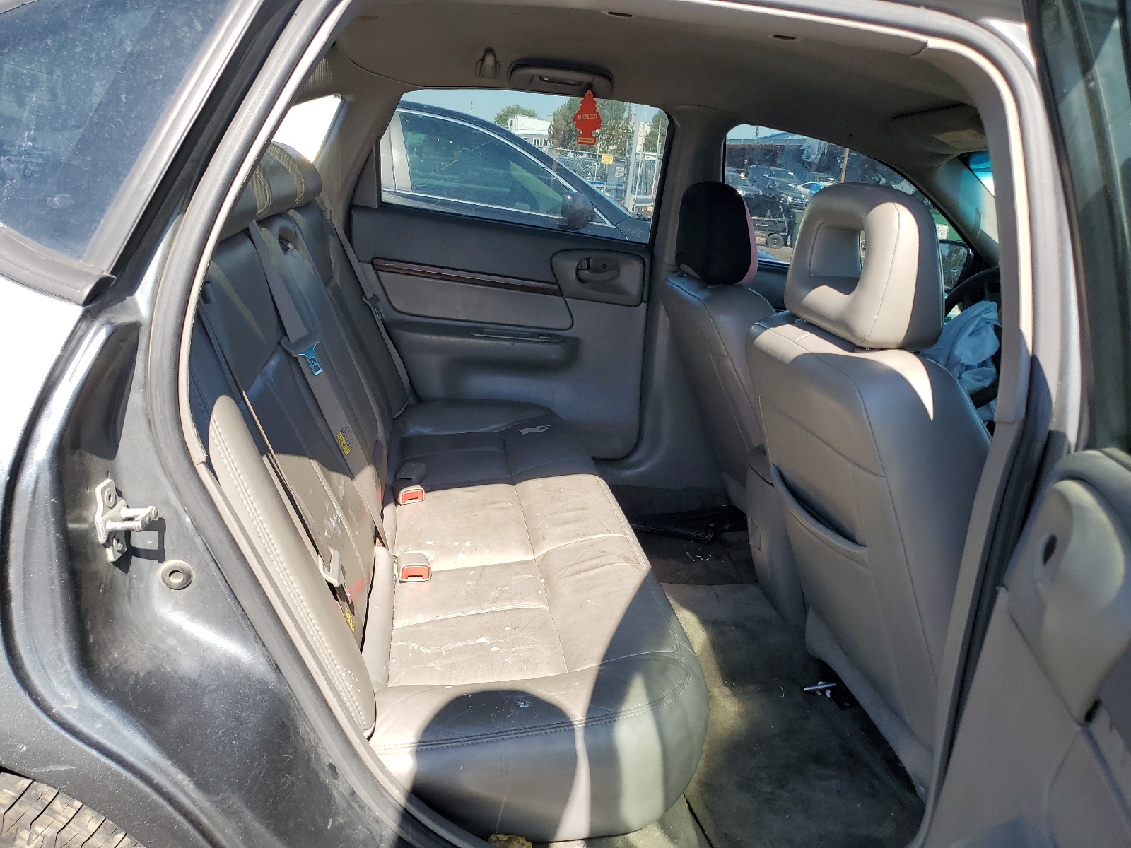 2G1WH52KX59299811 2005 Chevrolet Impala Ls