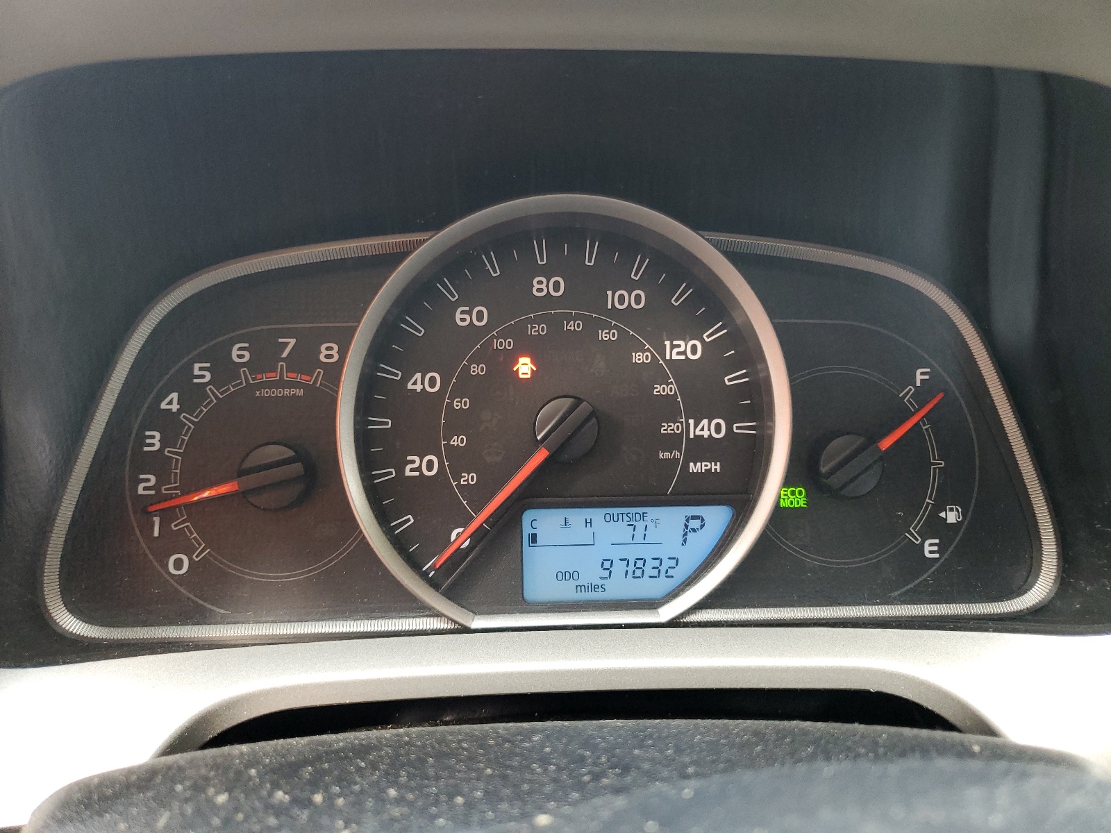 2T3RFREV8EW168812 2014 Toyota Rav4 Xle