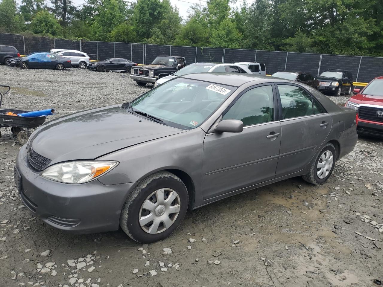 2004 Toyota Camry Le VIN: 4T1BE32K64U914824 Lot: 64672024