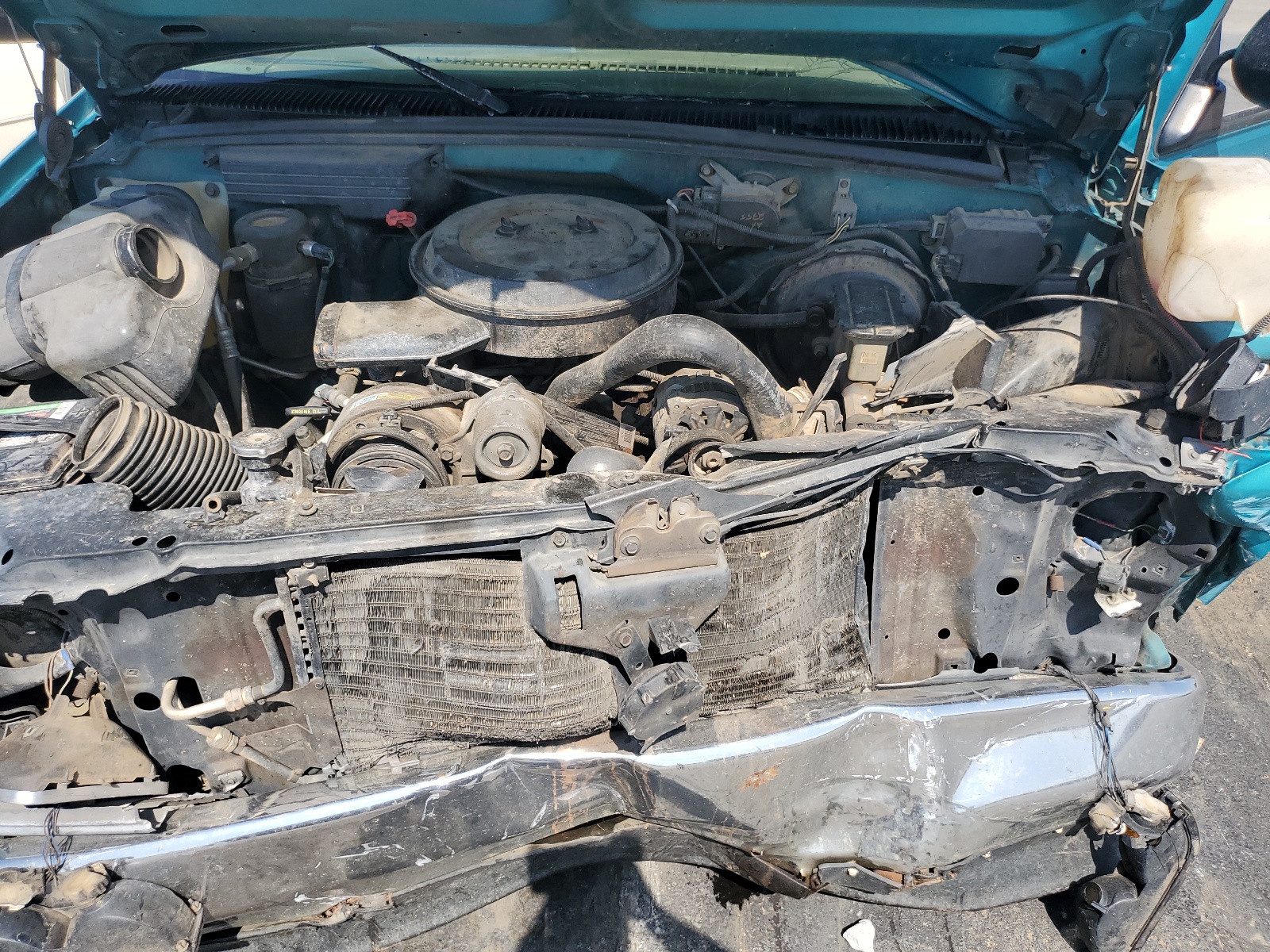 2GCEC19H8R1232228 1994 Chevrolet Gmt-400 C1500