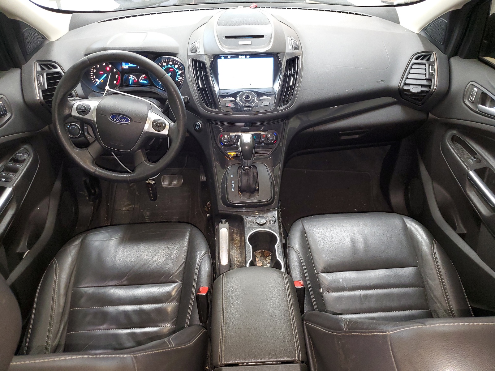 1FMCU9J9XGUC68054 2016 Ford Escape Titanium