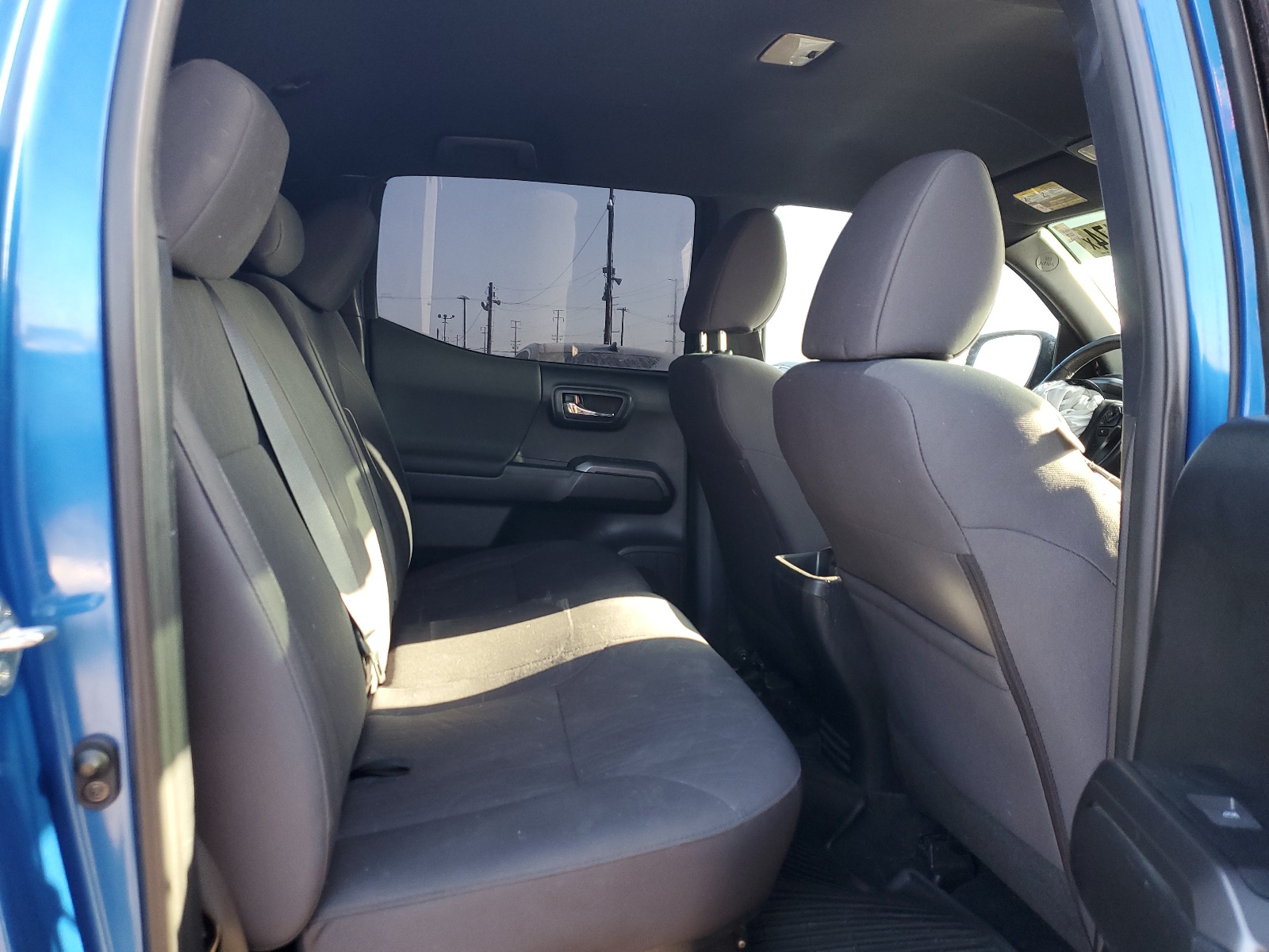 2018 Toyota Tacoma Double Cab vin: 3TMAZ5CN5JM066654