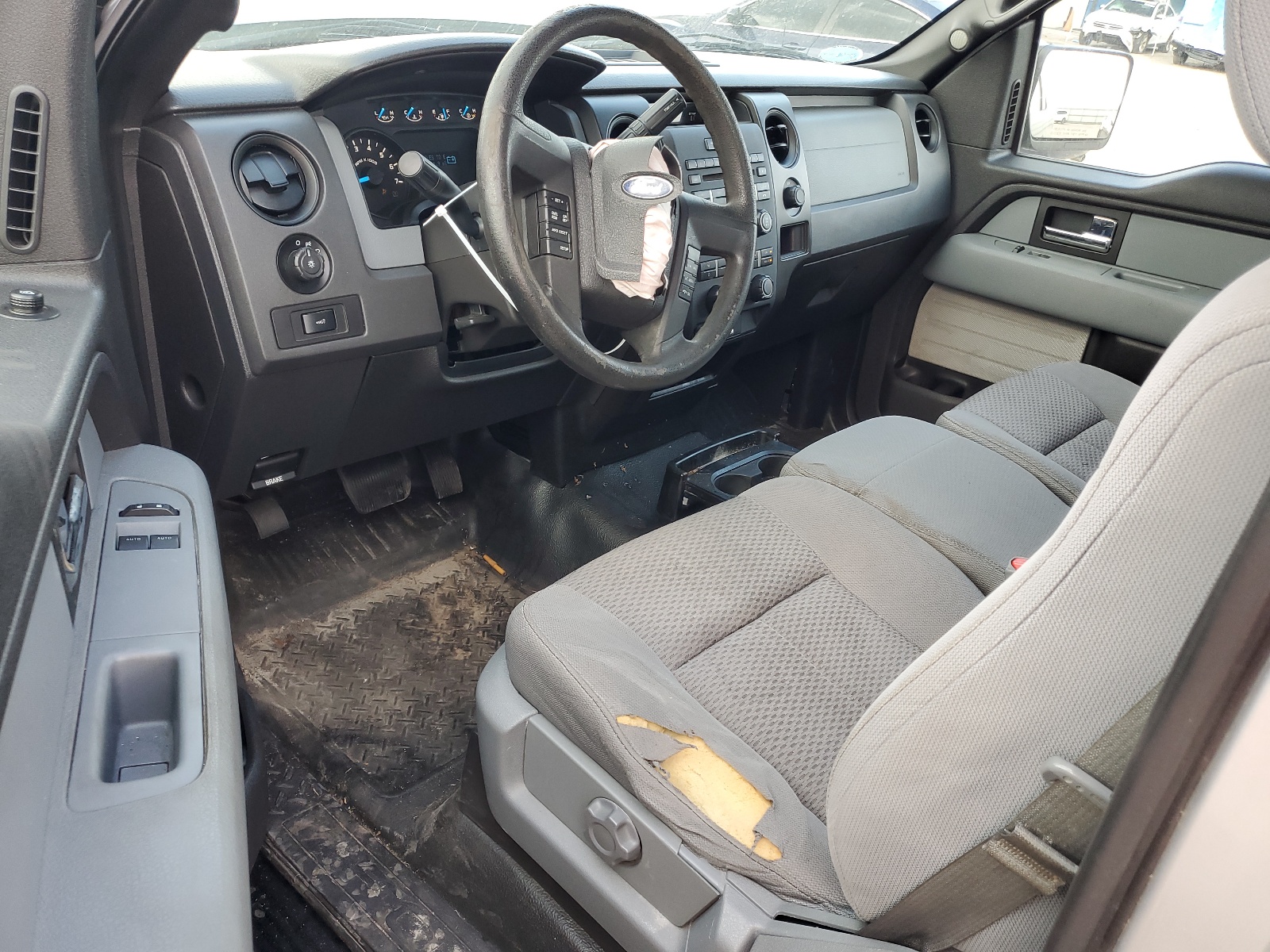 1FTMF1CM2DFB72411 2013 Ford F150