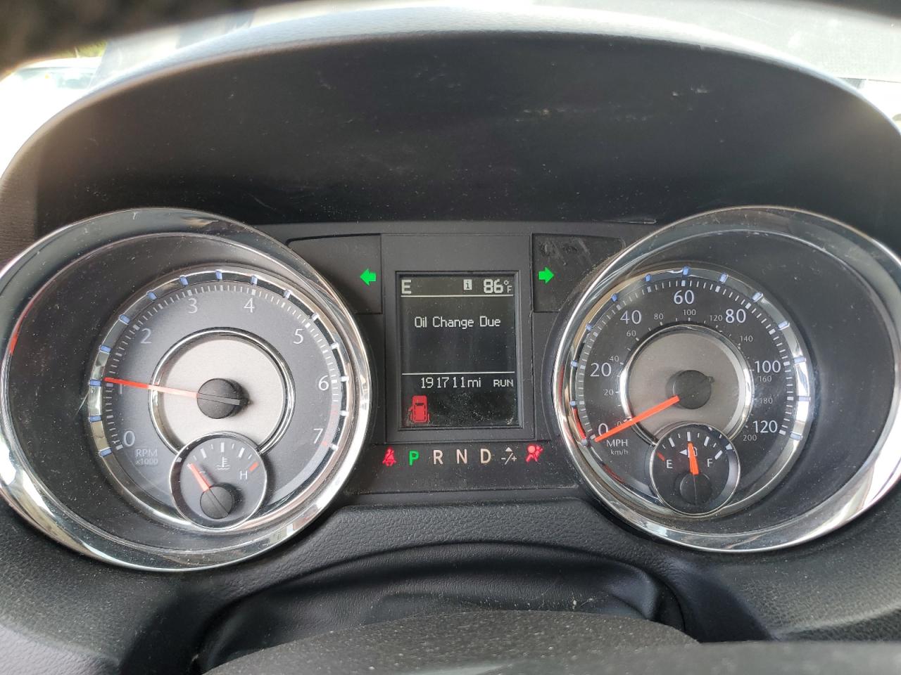 2011 Chrysler Town & Country Touring VIN: 2A4RR5DG2BR724633 Lot: 63300914