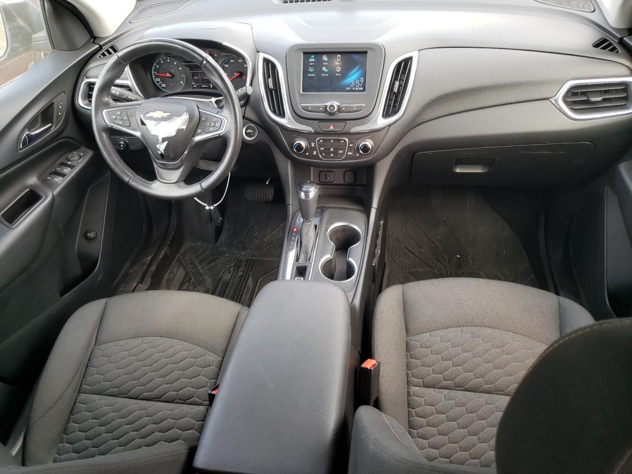 2GNAXSEV3J6317397 2018 Chevrolet Equinox Lt