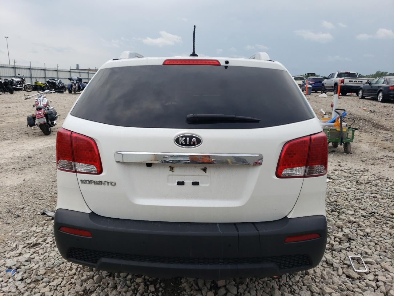 2012 Kia Sorento Base VIN: 5XYKTCA64CG211026 Lot: 63180804