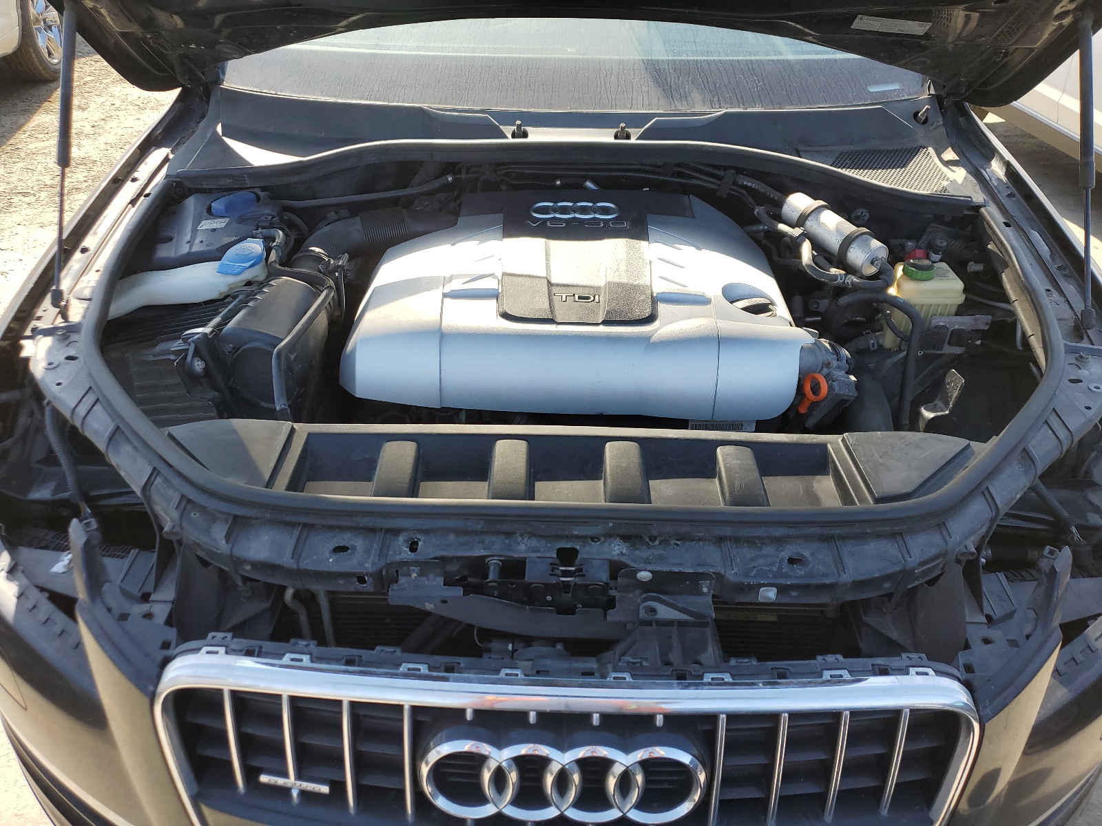 WA1LMAFE6CD005544 2012 Audi Q7 Premium Plus