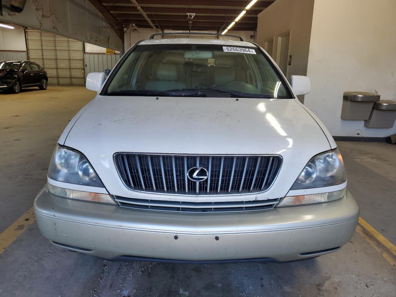 1999 Lexus Rx 300 VIN: JT6HF10U4X0057412 Lot: 62663964