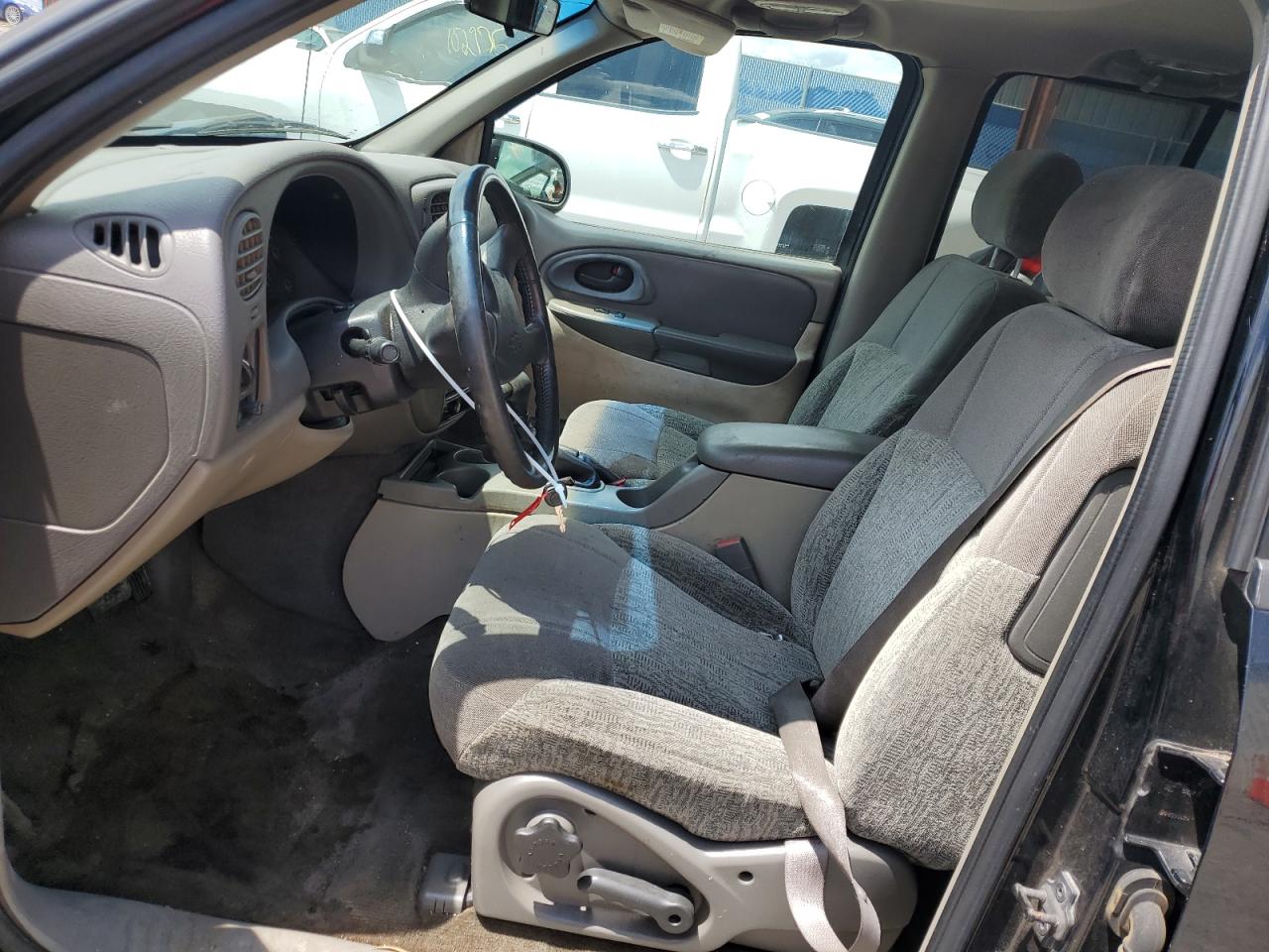 2002 Chevrolet Trailblazer VIN: 1GNDS13S322413625 Lot: 65322304