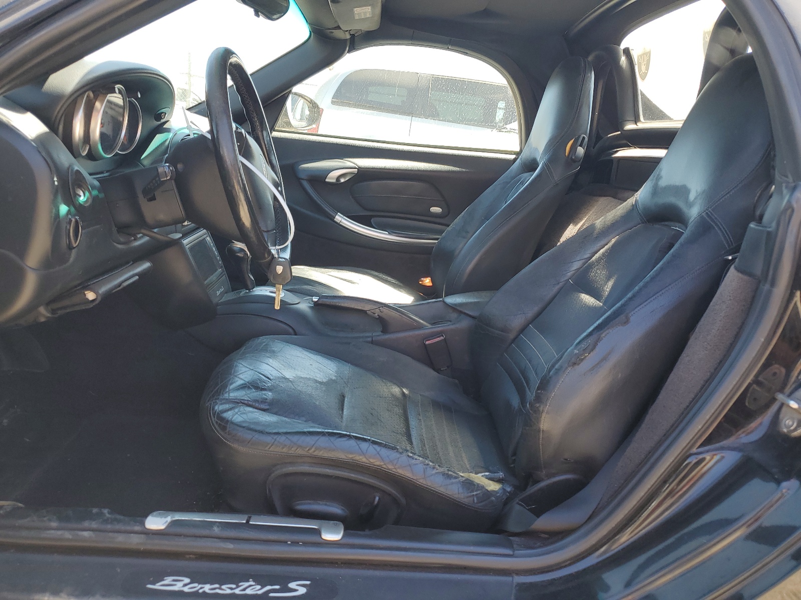 WP0CB298XYU663883 2000 Porsche Boxster S