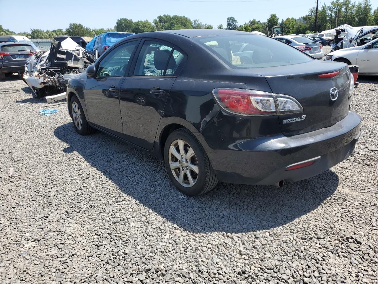 2011 Mazda 3 - Image 2