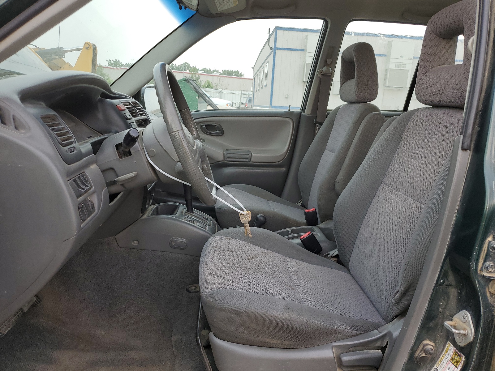 2CNBJ134146917659 2004 Chevrolet Tracker